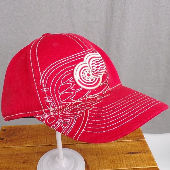 Reebok Center Ice Red Wings Hockey Cap - L/XL - Picture 1 of 8